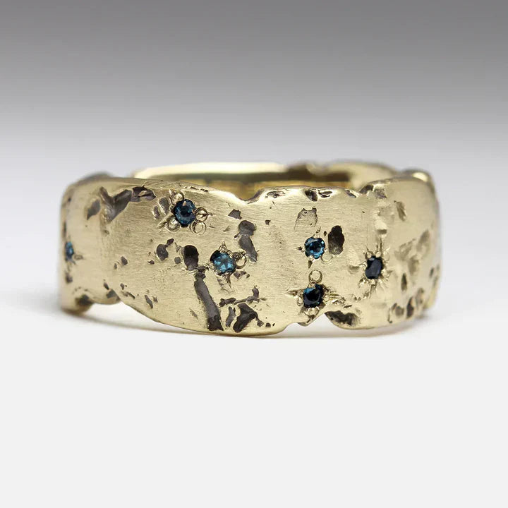 Classic Golden Forged Blue Inlaid Crystal Ring
