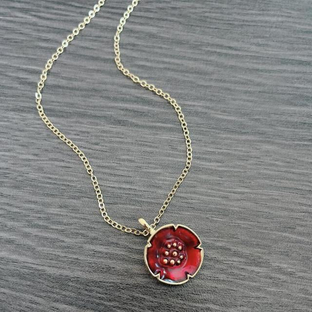 Red Stylish Necklace in Gold
