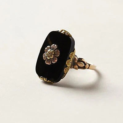 Trendy Black Stone Ring
