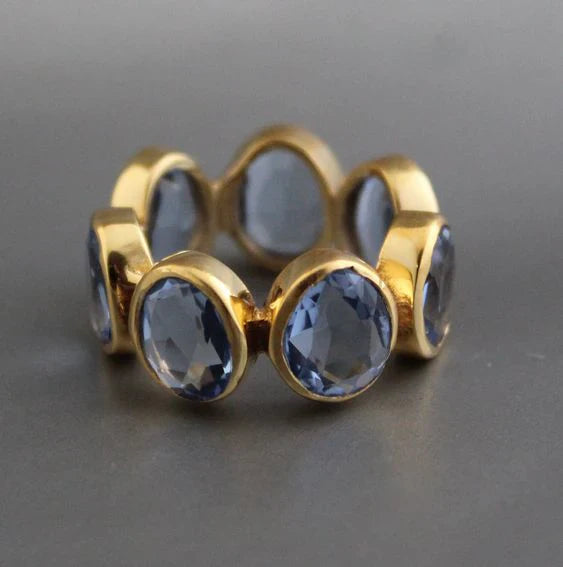 Stylish Blue Glass Gold Ring