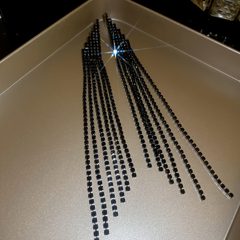 Sparkling Elegant Minimalist Bling Tassel