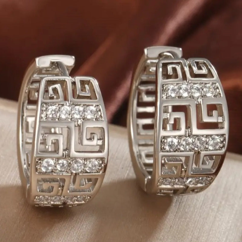 Elegant Retro Hoop Earrings