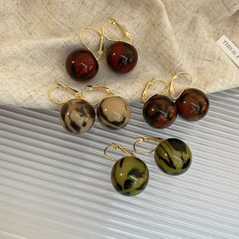 Round Resin Dangle Earrings
