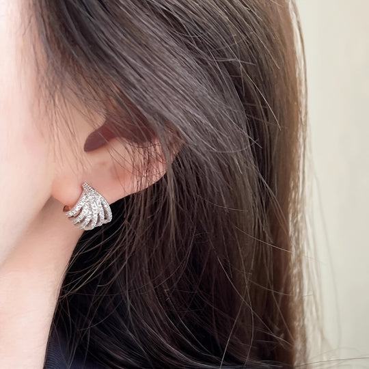 Elegant Claw-Set Zirconia Stud Earrings