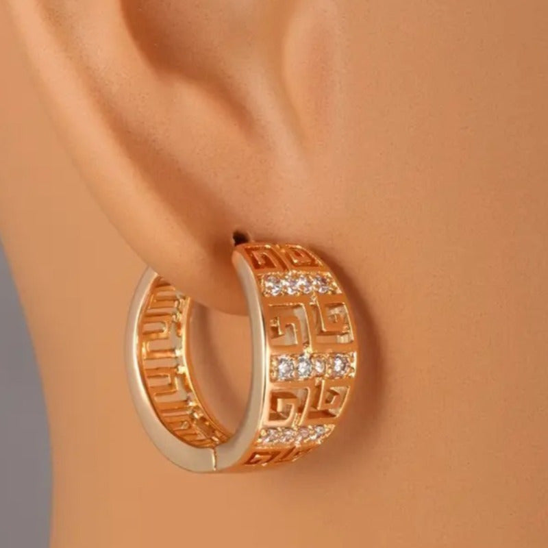 Elegant Retro Hoop Earrings