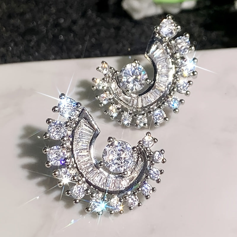Chic Minimalist Spiral Zirconia Earrings