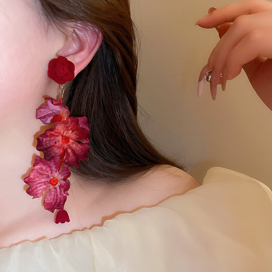 Fashionable Red Rose Earrings