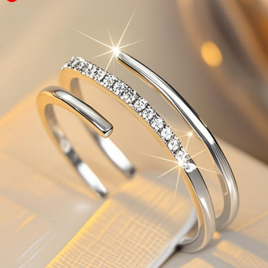 Simple White Zirconia Spiral Ring