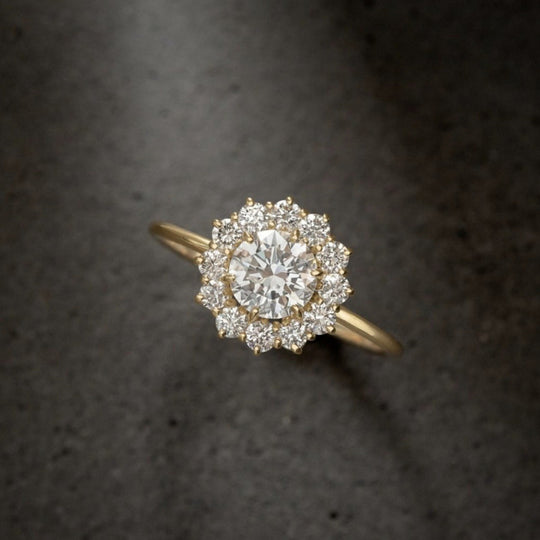 Stylish And Timeless Zirconia Ring