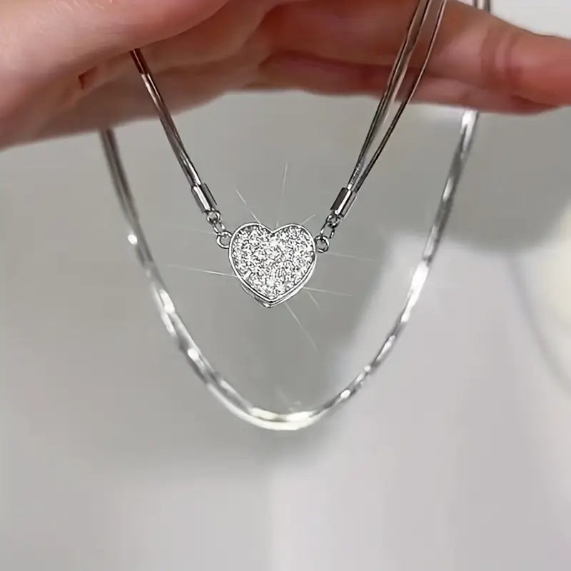 Modern Heart-Shaped Zircon Multilayer Magnet Necklace