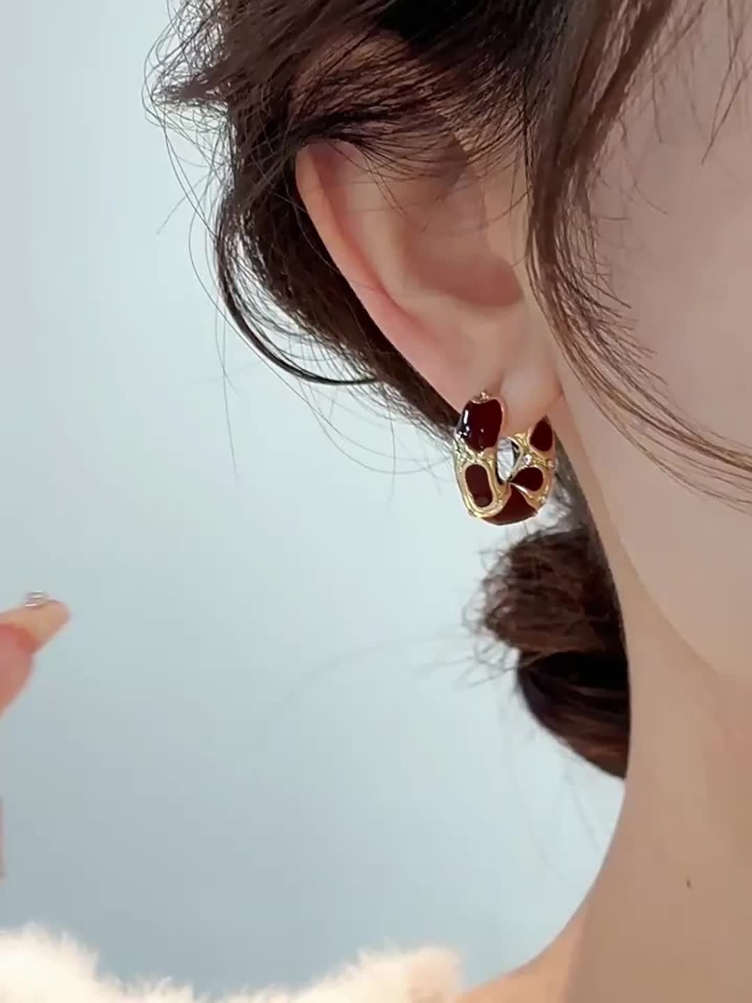 Elegant Style Hoop Earrings