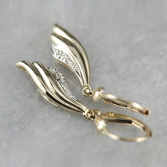 Goldfish Tail Dangle Earrings