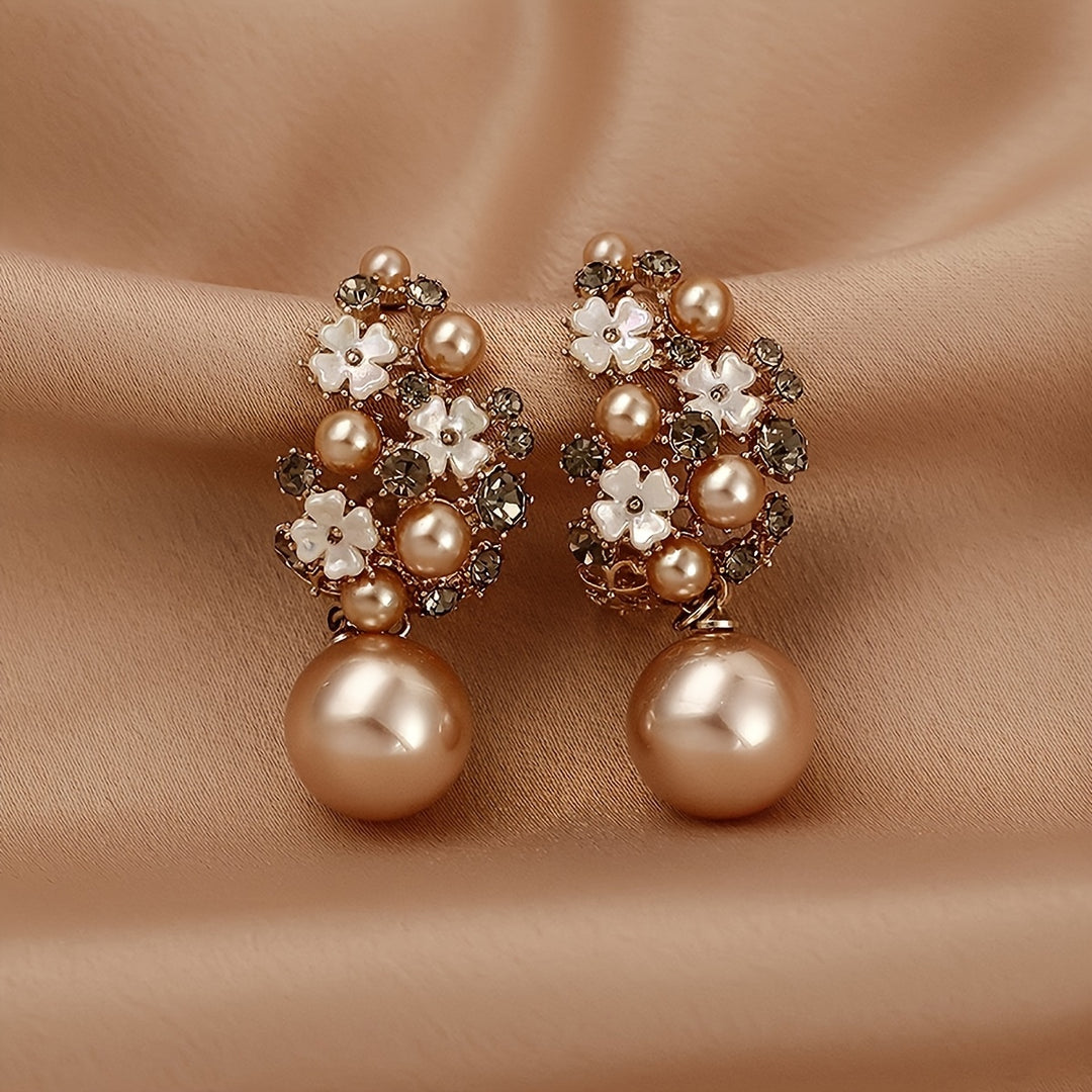 Stylish Floral Dangle Earrings
