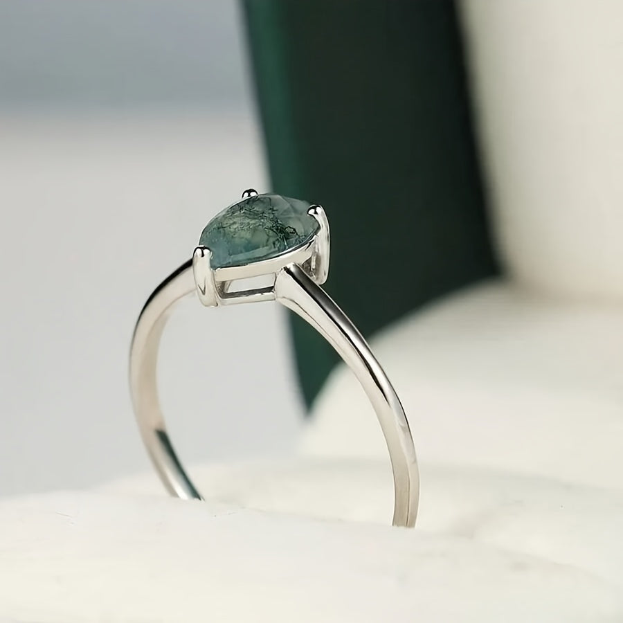 Simple Water Drop Green Agate Ring