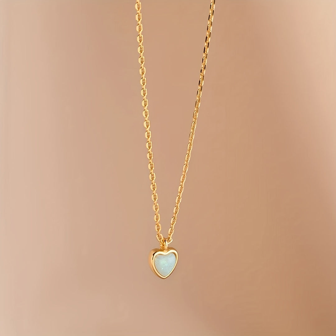 Simple Heart-Shaped Pendant Necklace