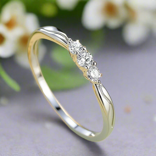 Simple White Zirconia Ring