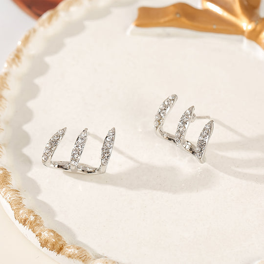 Trendy Curved Claw Earrings