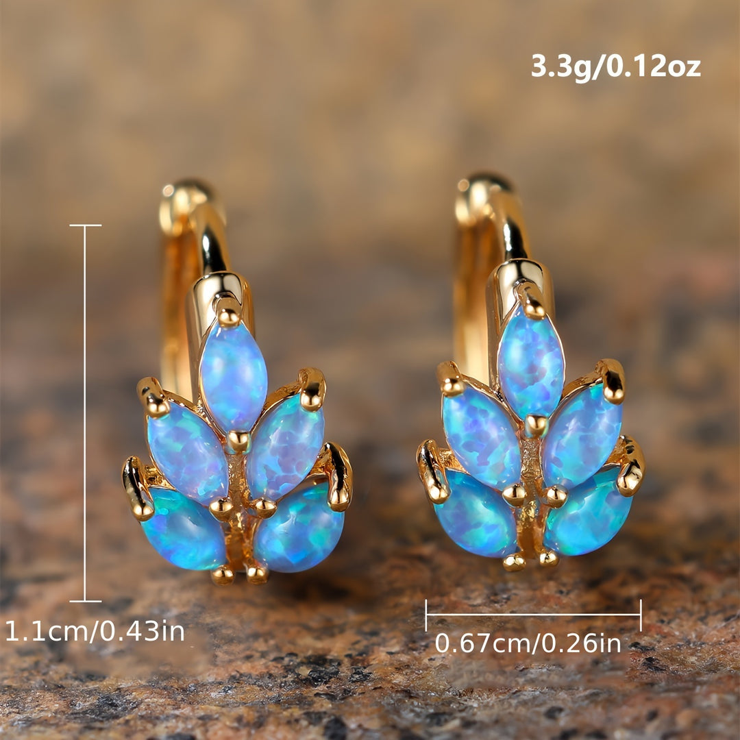 Exquisite Leaf Design Hoop Earrings