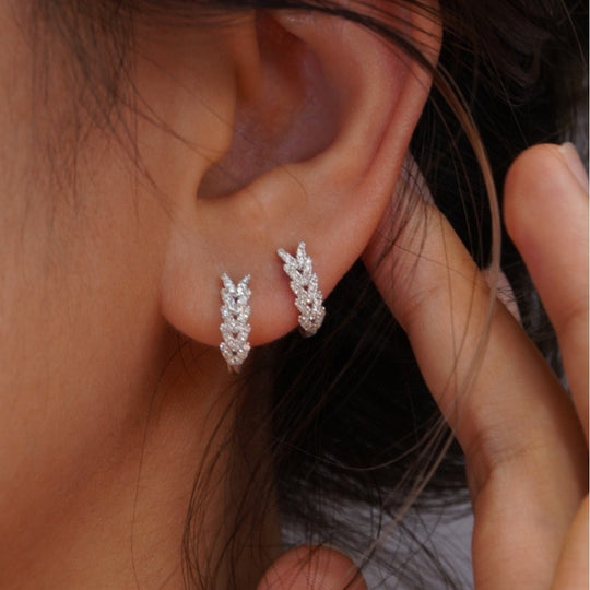 Elegant Leaf Design Zirconia Hoop Earrings