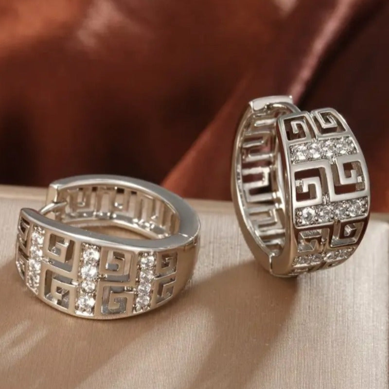 Elegant Retro Hoop Earrings