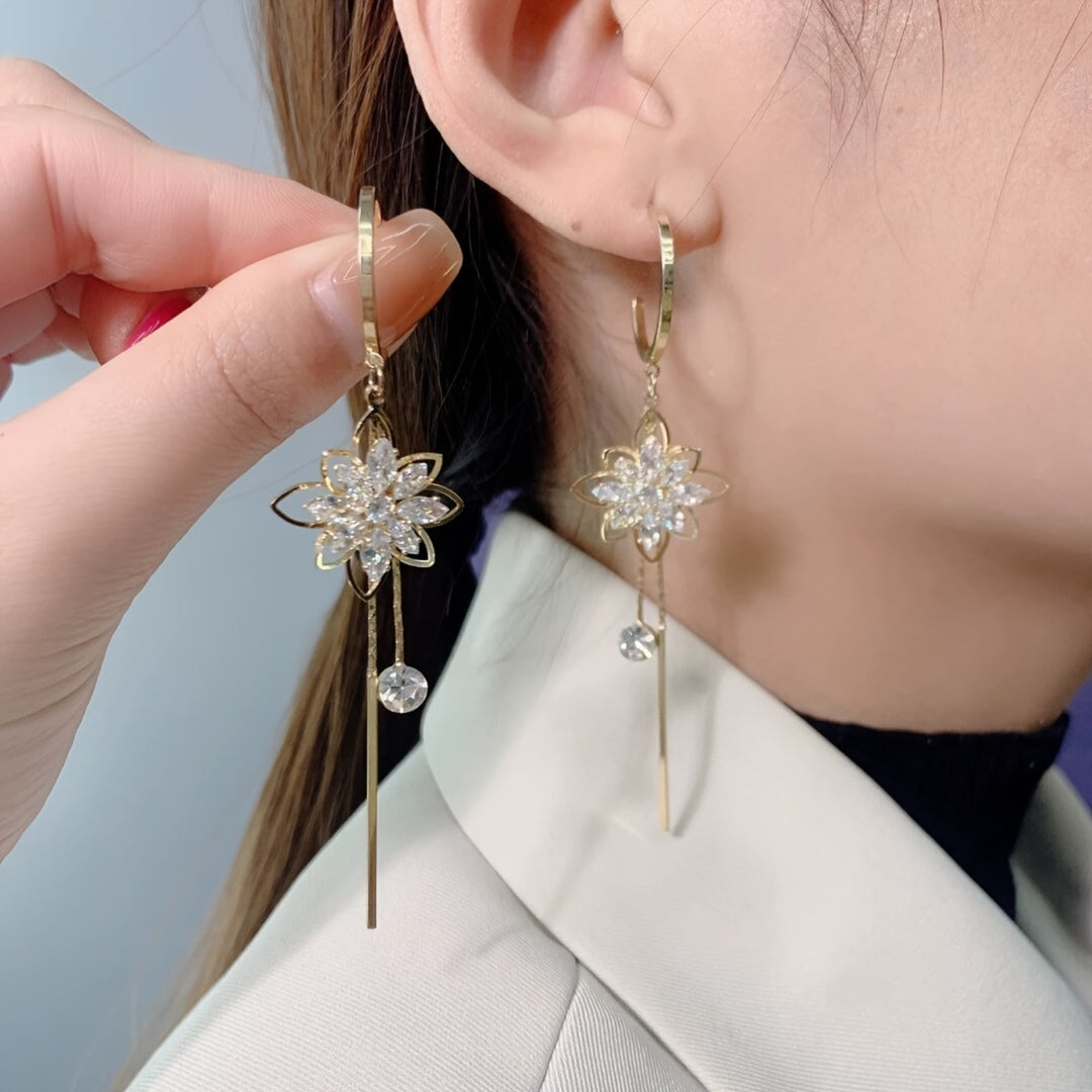 Elegant Floral Dangle Earrings