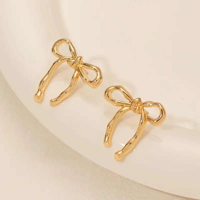 Chic Classic Bow Earrings