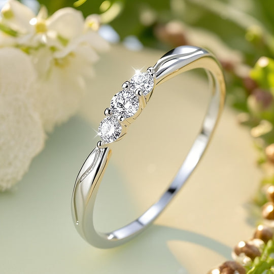 Simple White Zirconia Ring