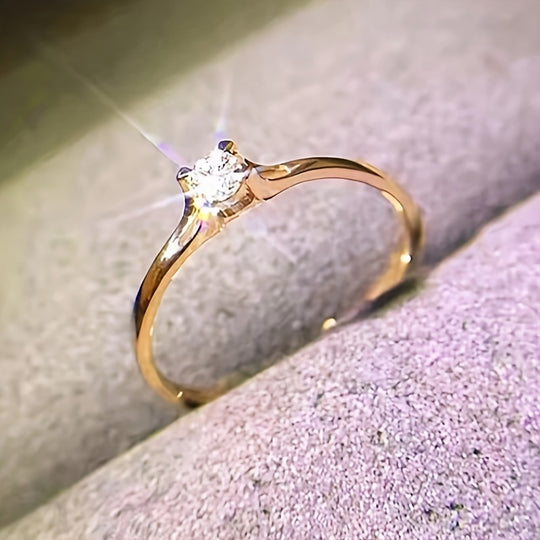 Inlaid White Zirconia Silver Ring