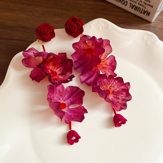 Fashionable Red Rose Earrings