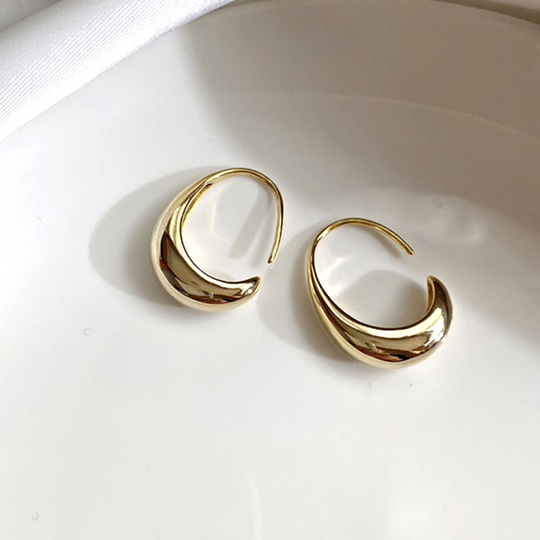 Elegant Gold Earrings