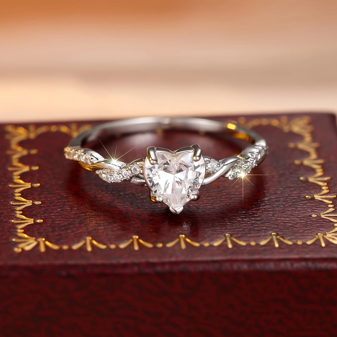 Heart Zirconia Twist Ring