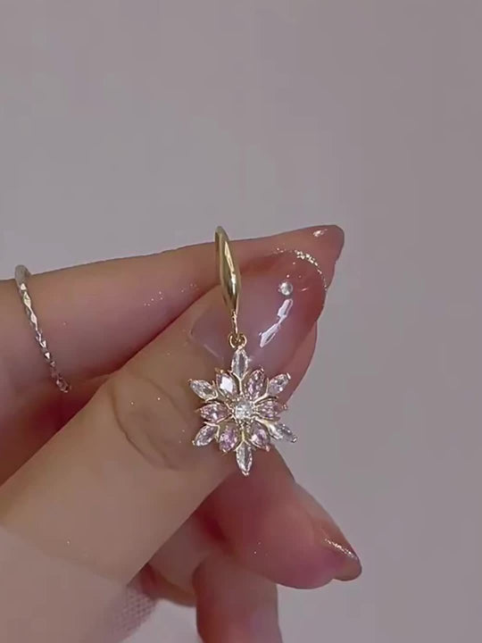 Elegant Snowflake Earrings