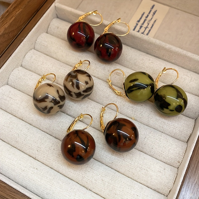 Round Resin Dangle Earrings