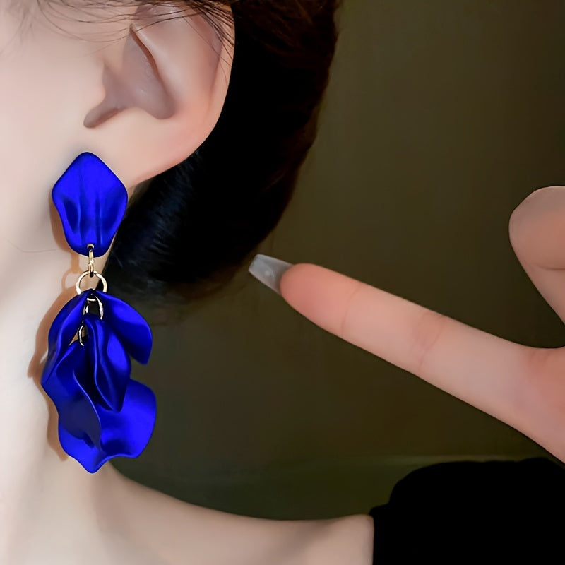 Trendy Elegant Petal Tassel Earrings
