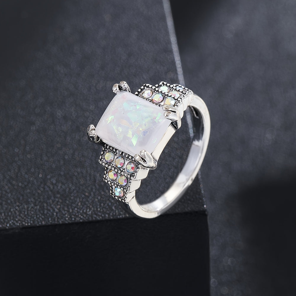 Sleek Classic Inlaid Gem Ring