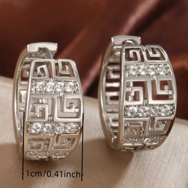 Elegant Retro Hoop Earrings