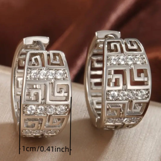 Elegant Retro Hoop Earrings