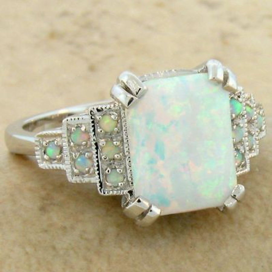 Sleek Classic Inlaid Gem Ring
