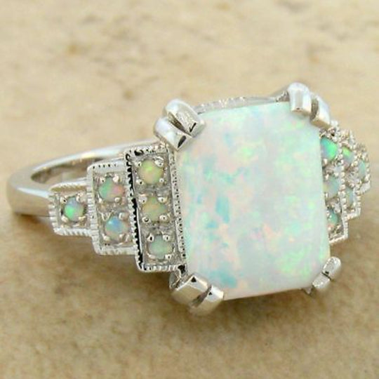 Sleek Classic Inlaid Gem Ring