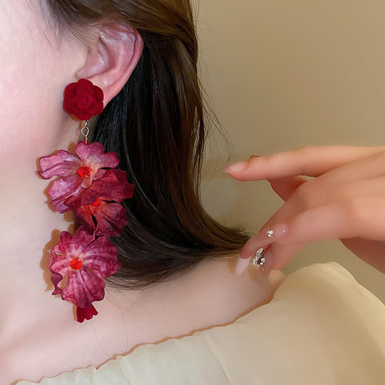 Fashionable Red Rose Earrings