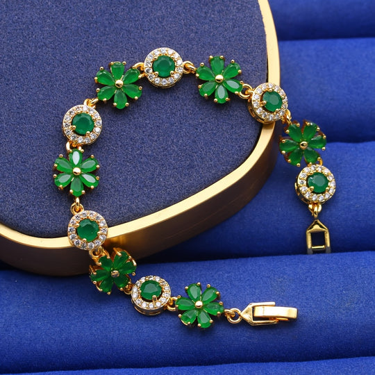 Elegant Flower Link Chain Bracelet