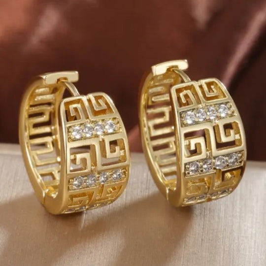 Elegant Retro Hoop Earrings