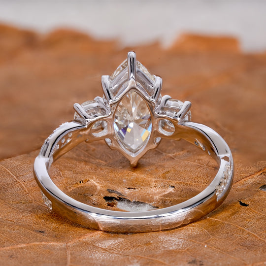 Elegant Marquise Cut Cubic Zirconia Ring