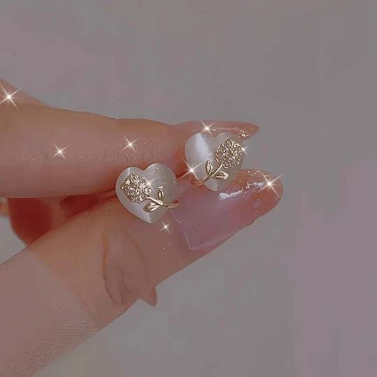 Minimalist Heart Shape Rose Earrings