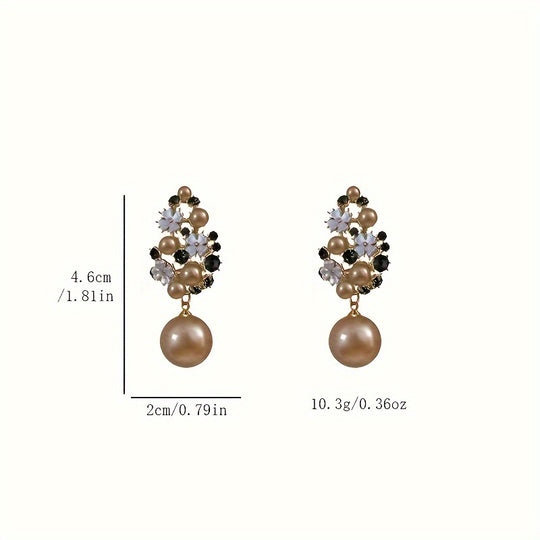 Stylish Floral Dangle Earrings